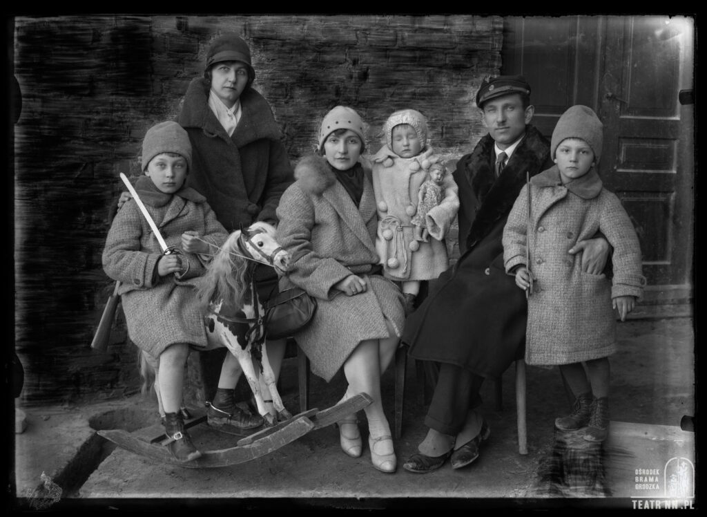 Przedwojenna rodzina Kresowiaków